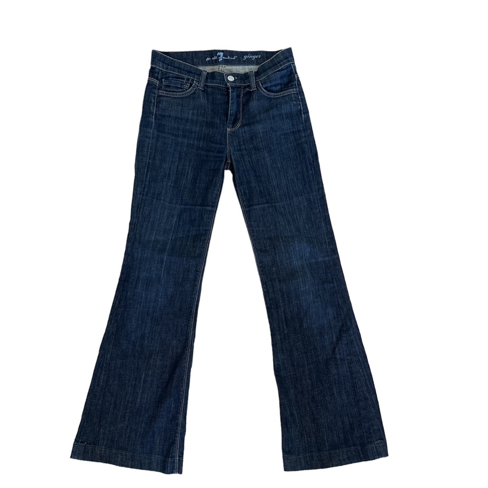 Super flattering mid-rise 7 for all Mankind Ginger flare jeans